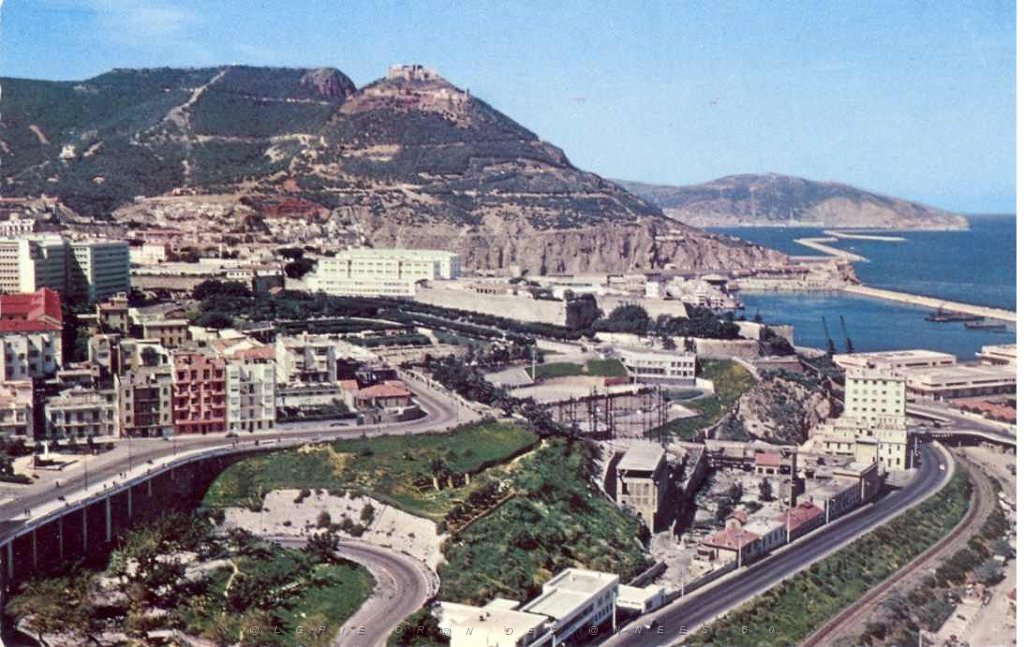 ORAN LE PORT ET PORT DE MERS EL KEBIR.JPG